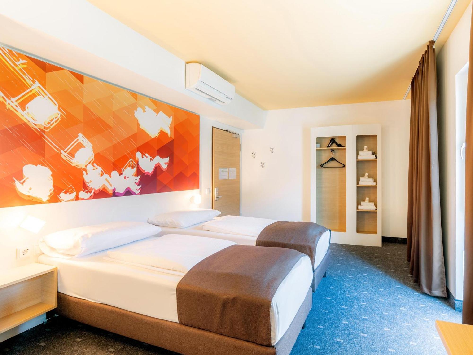 B&B Hotel Stuttgart-Bad Cannstatt Eksteriør bilde