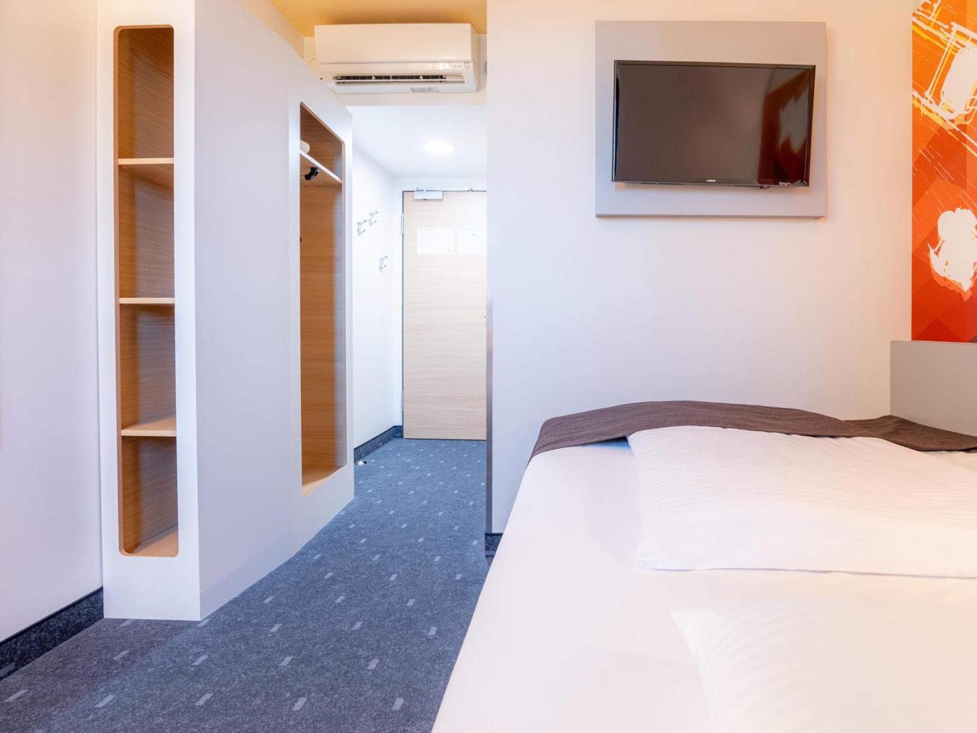 B&B Hotel Stuttgart-Bad Cannstatt Eksteriør bilde