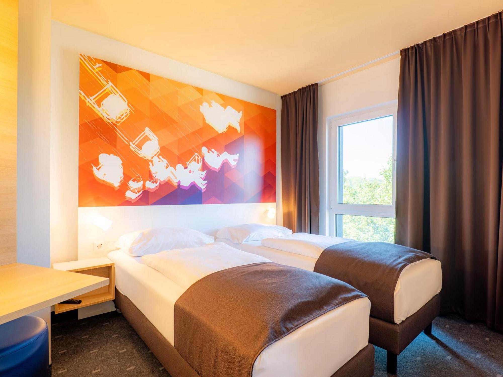 B&B Hotel Stuttgart-Bad Cannstatt Eksteriør bilde