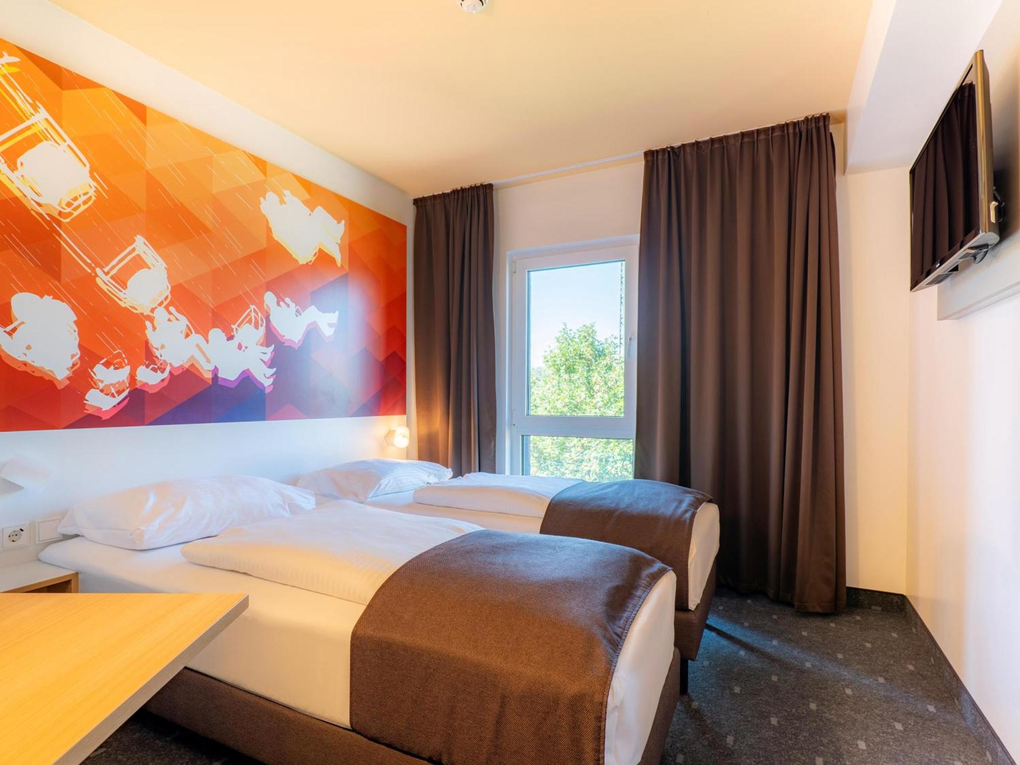 B&B Hotel Stuttgart-Bad Cannstatt Eksteriør bilde