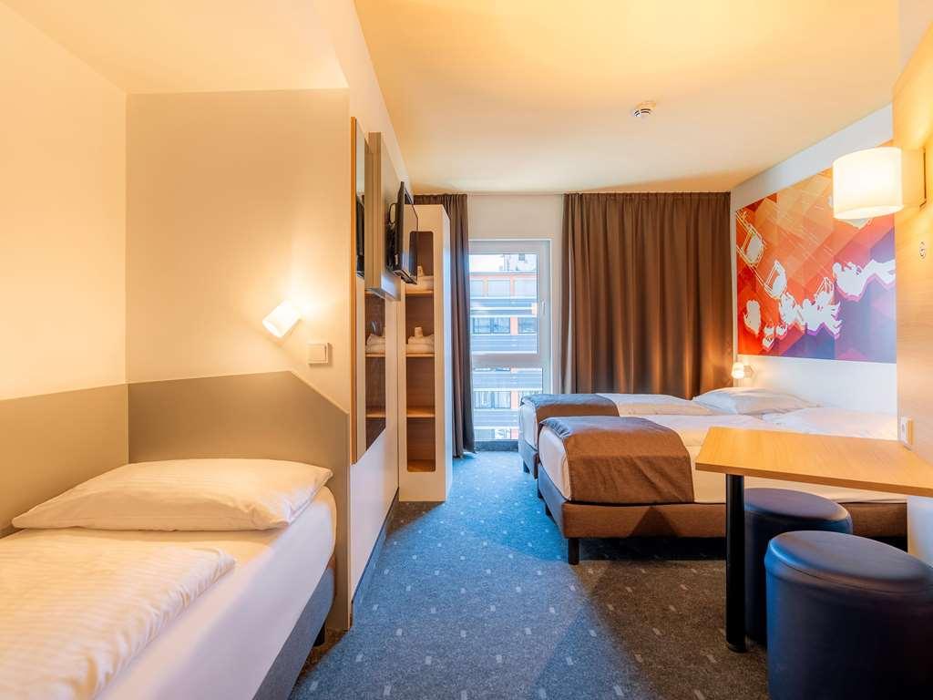 B&B Hotel Stuttgart-Bad Cannstatt Rom bilde